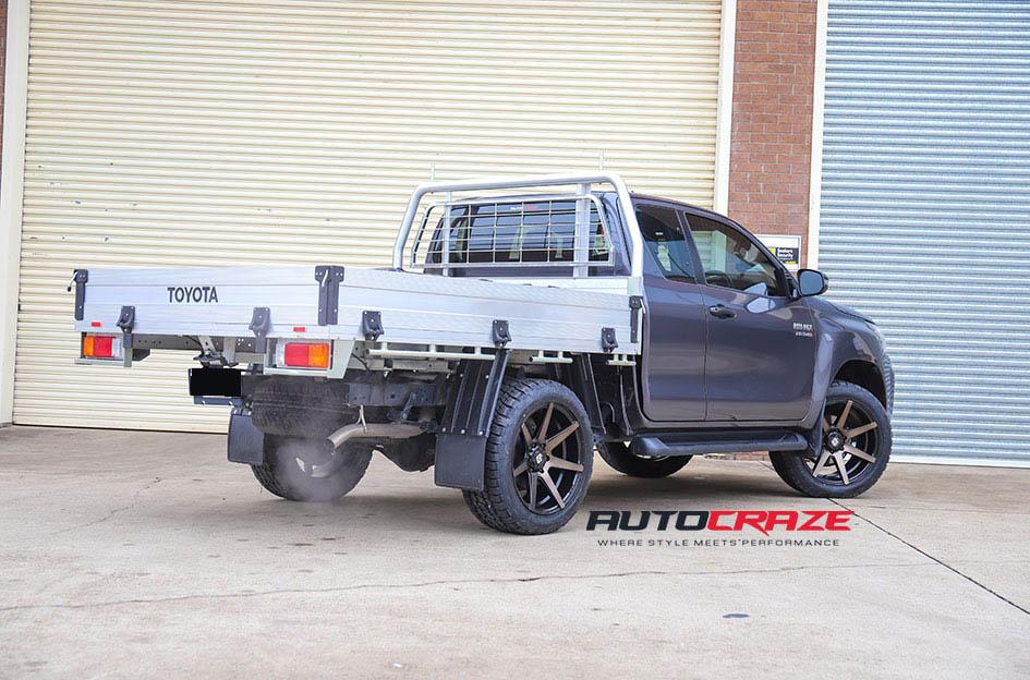 TOYOTA HILUX 4WD AVALANCHE MACHINED FACE MATTE BLACK DARK TINT